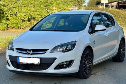 Opel Astra 102.500 km 8.600 € Riesa 01587