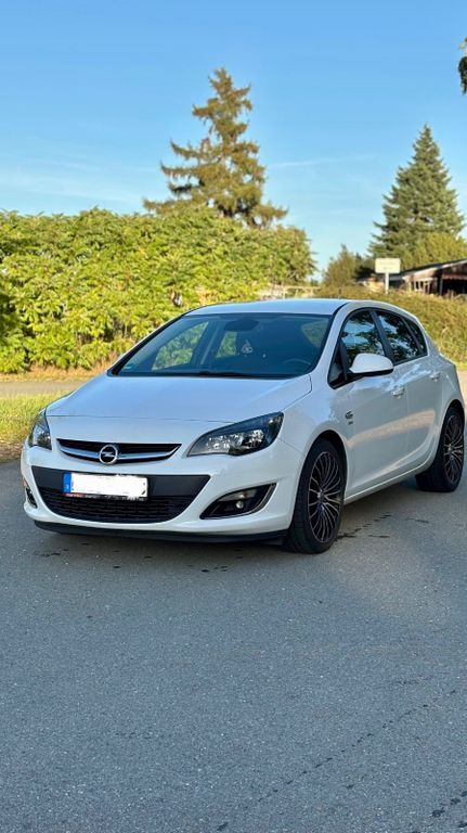 Opel Astra 102.500 km 8.900 € Riesa 01587
