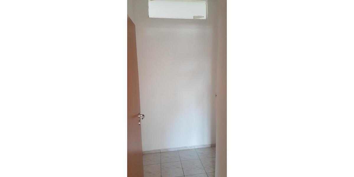 Etagenwohnung Oettingen in Bayern - 4 Zimmer, 96 m&sup2;, 755&euro; | Angebot:26549897