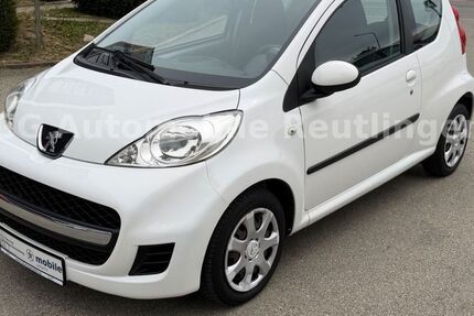 Peugeot 107 121.612 km 2.499 &euro; Reutlingen 72766