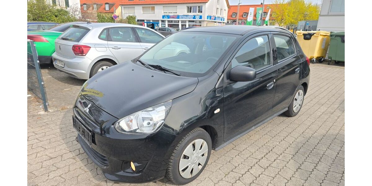 Mitsubishi Space Star 92.000 km 2.700 &euro; Garching 85748