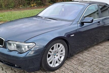 BMW 740