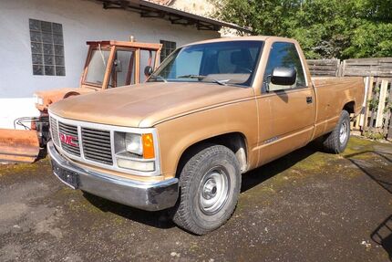 GMC Sierra