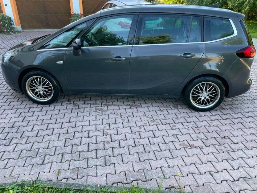 Zafira Tourer