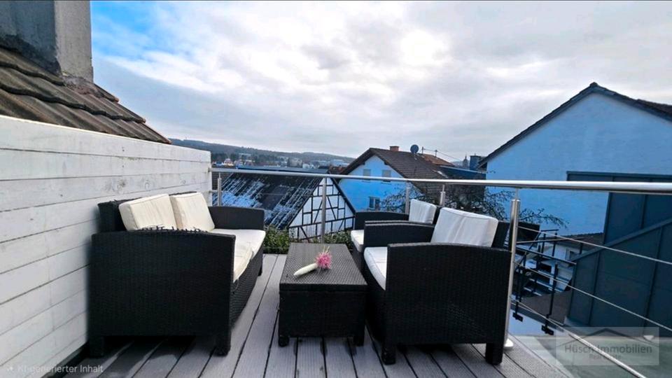 Einfamilienhaus Taunusstein - 8 Zimmer, 224 m&sup2;, 699.000&euro; | Angebot:26442309