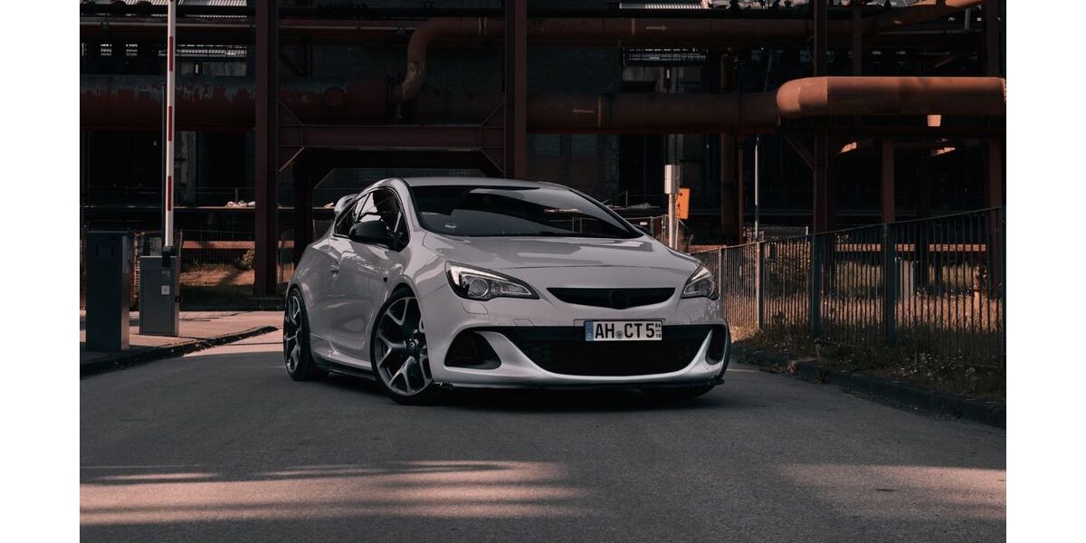 Opel Astra 96.000 km 21.500 &euro; Bocholt 46395