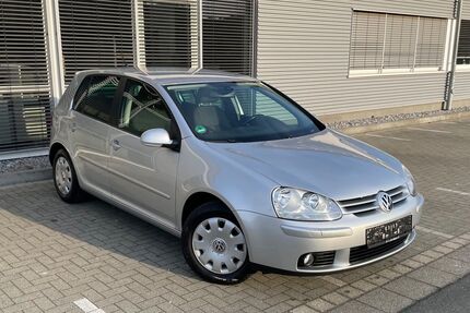 VW Golf 90.800 km 6.490 &euro; Dillenburg 35683