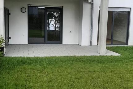 2-Zimmer-Terrassen-Wohnung im Grünen mit eigenem Garten und TG-St 2 zimmer
