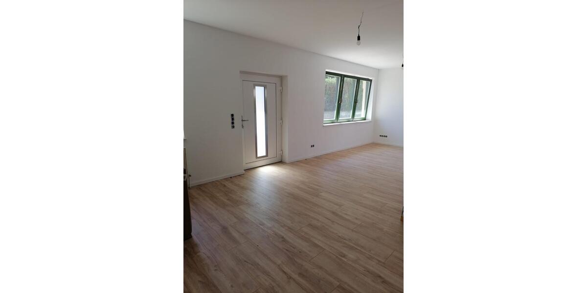 Erdgeschoßwohnung Schwielowsee - 2 Zimmer, 95 m&sup2;, 1.350&euro; | Angebot:26133524
