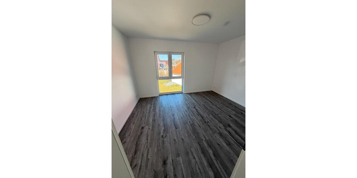 Doppelhaushälfte Gifhorn - 5 Zimmer, 130 m&sup2;, 1.400&euro; | Angebot:25372278