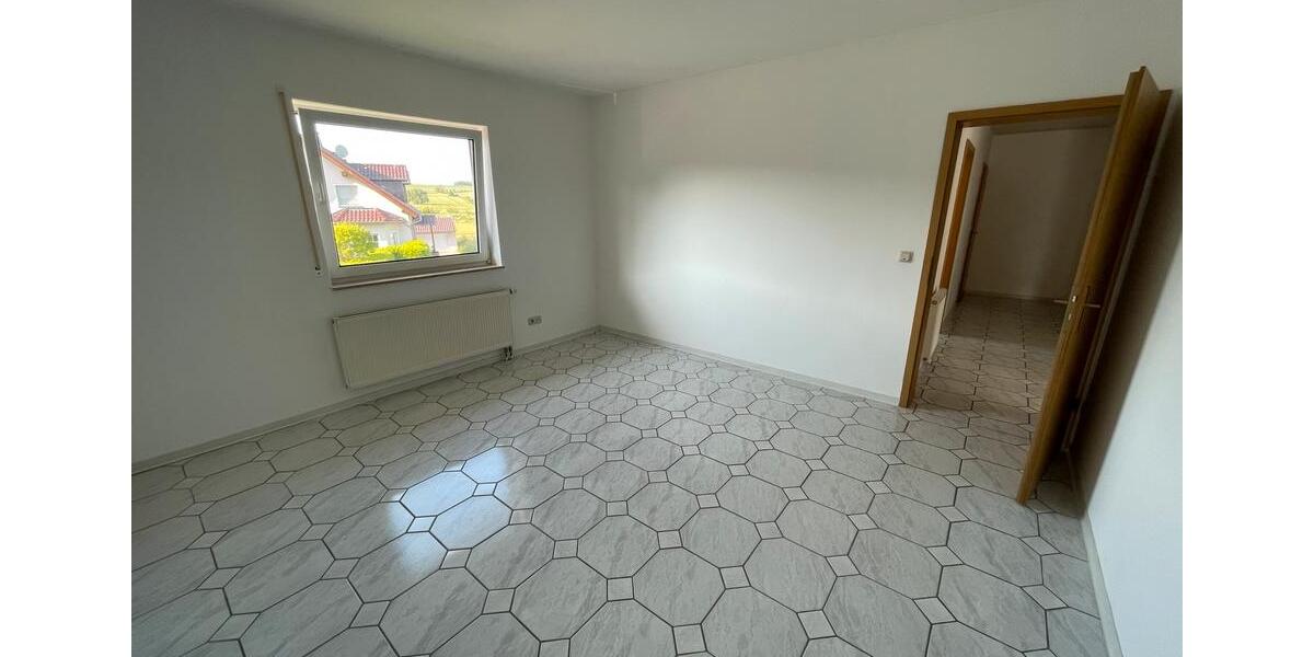 Etagenwohnung Runkel - 3 Zimmer, 78 m&sup2;, 215.000&euro; | Angebot:27147906