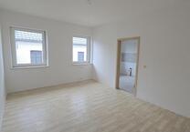 Erstbezug nach Renovierung - Wunderschöne 2 Zimmer-Wohnung