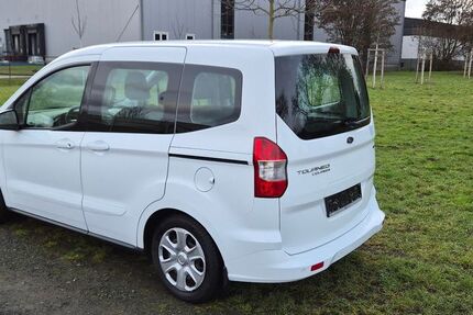 Ford Tourneo Courier 148.832 km 6.100 &euro; Kassel 34134