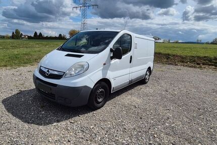 Opel Vivaro 184.000 km 7.580 &euro; Pforzheim 75179