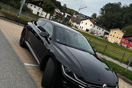 VW Arteon 143.512 km 21.500 &euro; Tann 84367