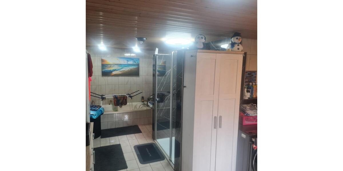 Einfamilienhaus Aldingen - 13 Zimmer, 292 m&sup2;, 530.000&euro; | Angebot:26398109