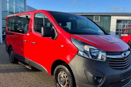 Opel Vivaro 205.000 km 10.988 &euro; Rheinbach 53359