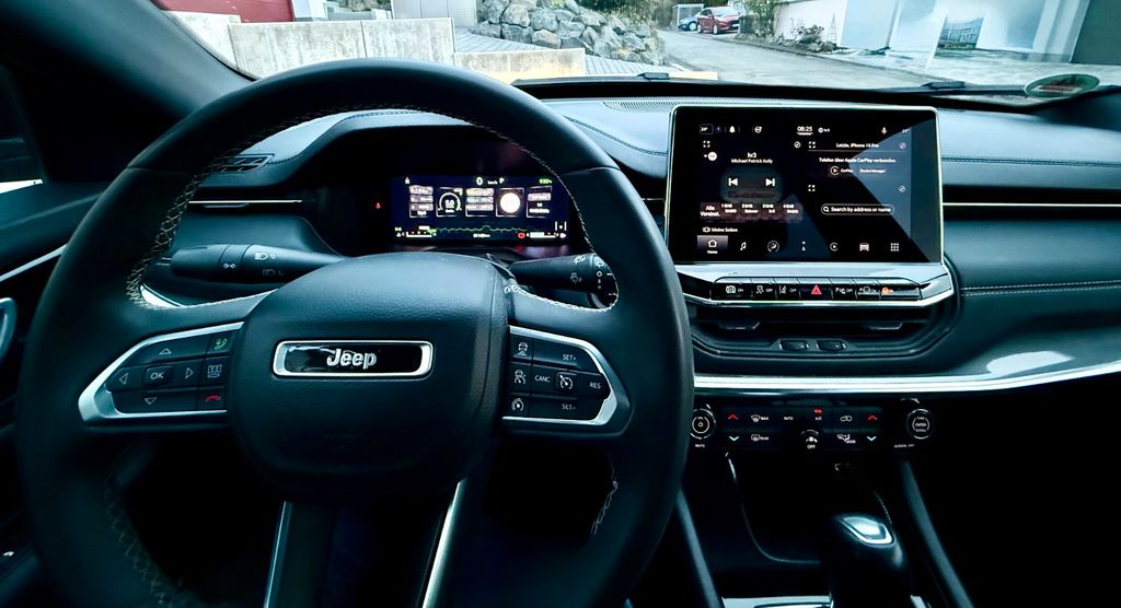 Jeep Compass 61.000 km 23.600 &euro; Melsungen 34212