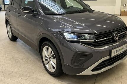 VW T-Cross 17.848 km 24.440 &euro; Dessau-Roßlau 06842