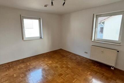 3-Zimmer-Wohnung mit Balkon – ca. 75 m² in Aulendorf 3 zimmer