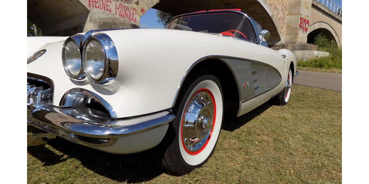 Corvette C1 9.750 km 111.111 &euro; Neukirchen 04552