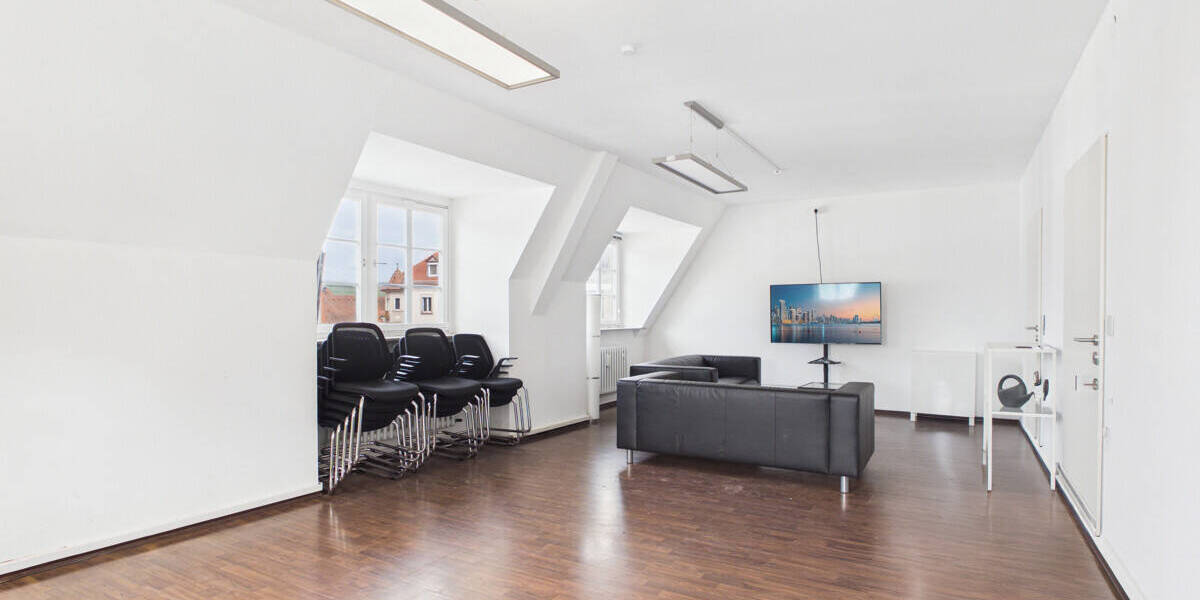 Gewerbeobjekt Würzburg Altstadt - 4 Zimmer, 116 m&sup2;, 1.600&euro; | Angebot:26376631