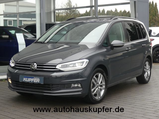 VW Touran 26.860 km 31.400 &euro; Vaihingen / Enz 71665