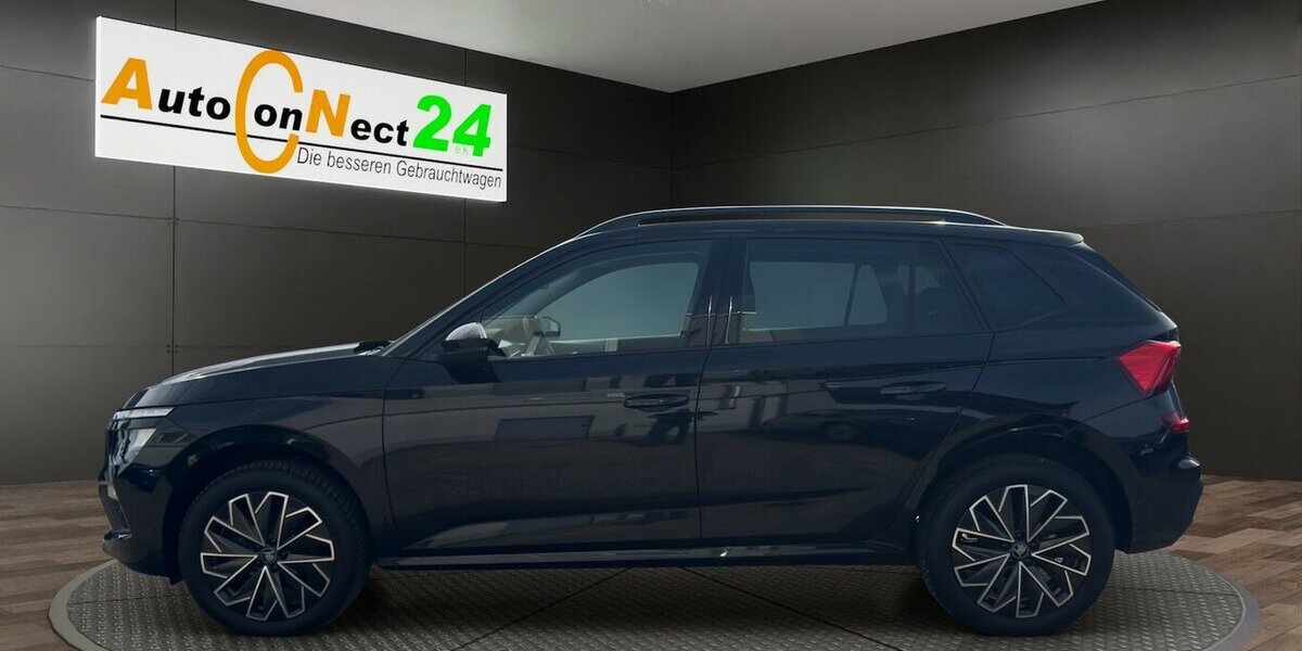 Skoda Kamiq 1.0 TSi Selection Black *Sitzhzg/Kamera/LED/ 11.195 km 21.490 &euro; Bamberg 96052