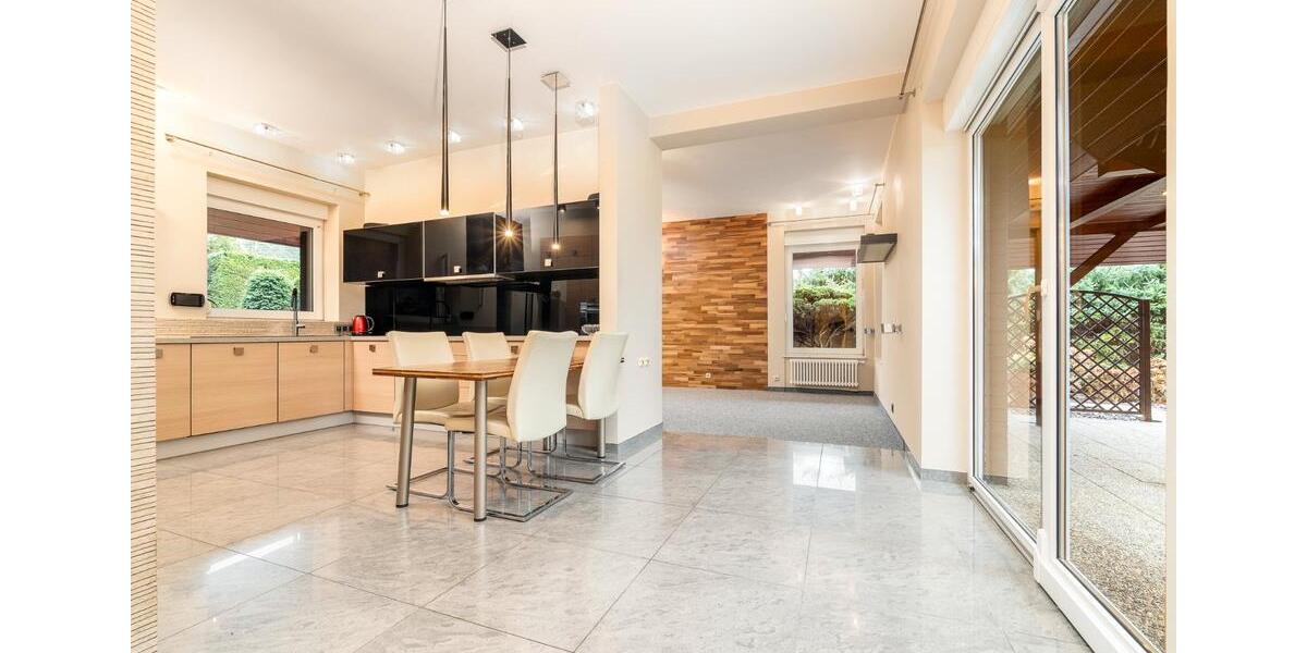 Villa Pasewalk - 8 Zimmer, 420 m&sup2;, 697.000&euro; | Angebot:26135400