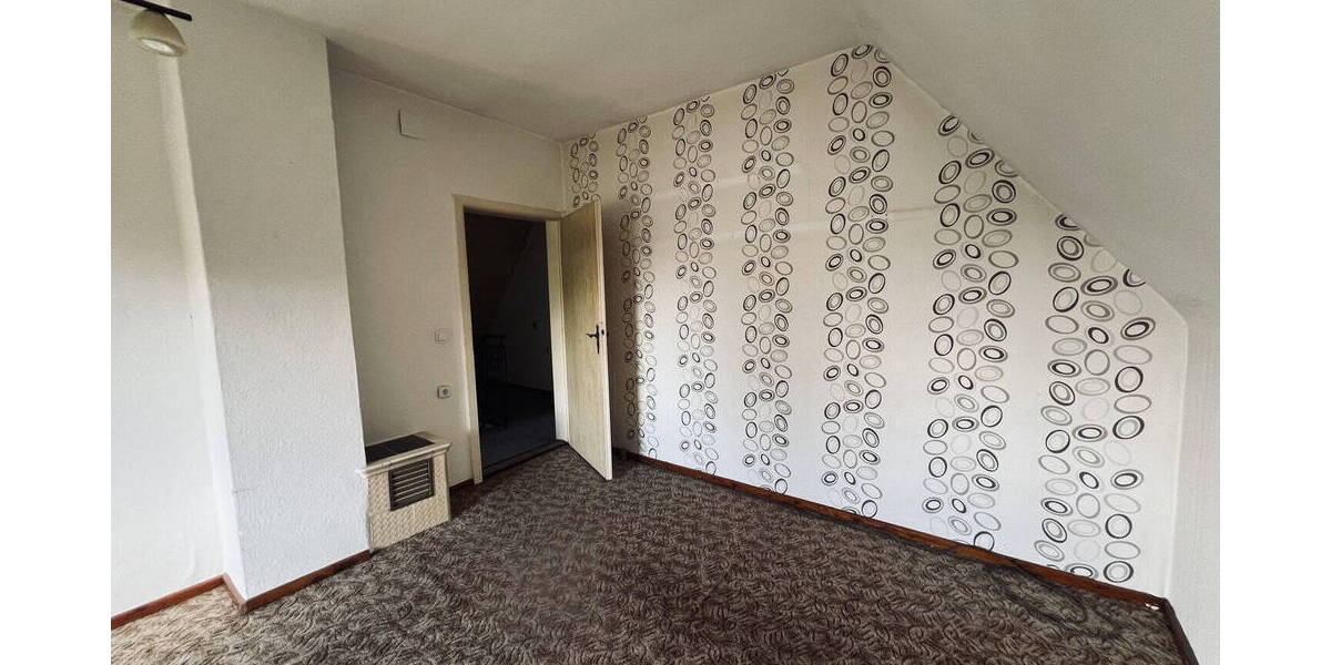 Einfamilienhaus Rhönblick Helmershausen - 5 Zimmer, 116 m&sup2;, 139.000&euro; | Angebot:25969714