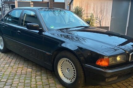 BMW 735 156.000 km 18.900 &euro; Hanhofen 67374