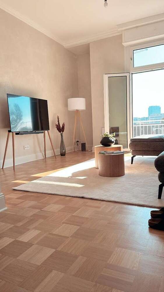 Wohnung zum Kaufen in Frankfurt 1.090.000 € 138 m²