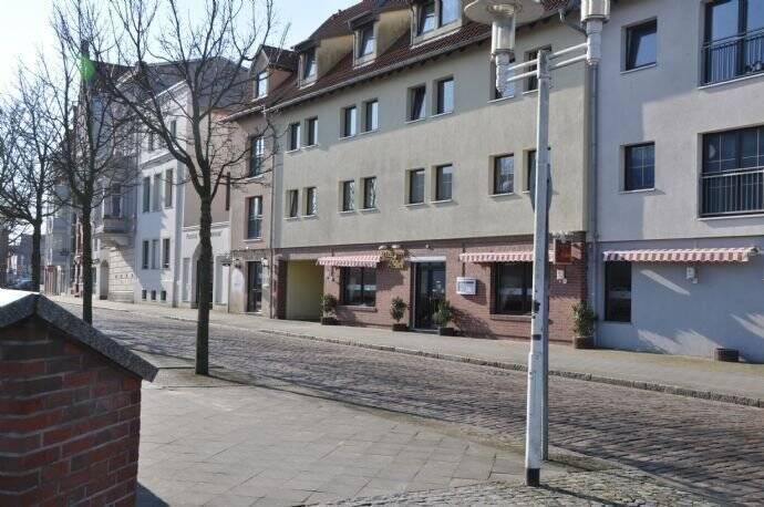 1-Zimmerwohnung, mit Aufzug und Hafenblick in zentraler Lage