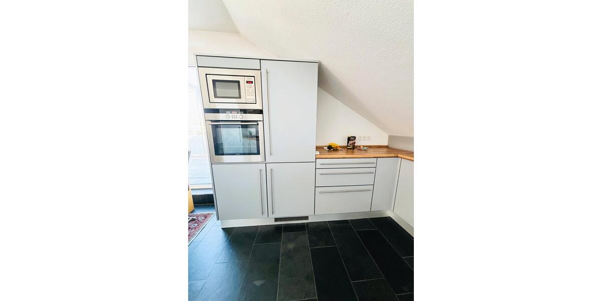 Dachgeschoßwohnung Gärtringen - 3.5 Zimmer, 94 m&sup2;, 1.100&euro; | Angebot:26381409