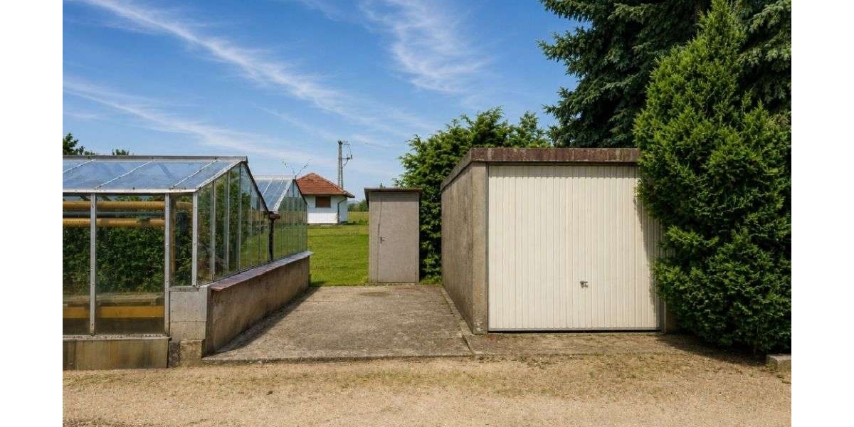 DahmeMark - Viel Platz für neue Ideen: Wohnhaus mit ehemaliger Gärtnerei und Ackerfläche - Einfamilienhaus Dahme/Mark Mark | Angebot:27348929