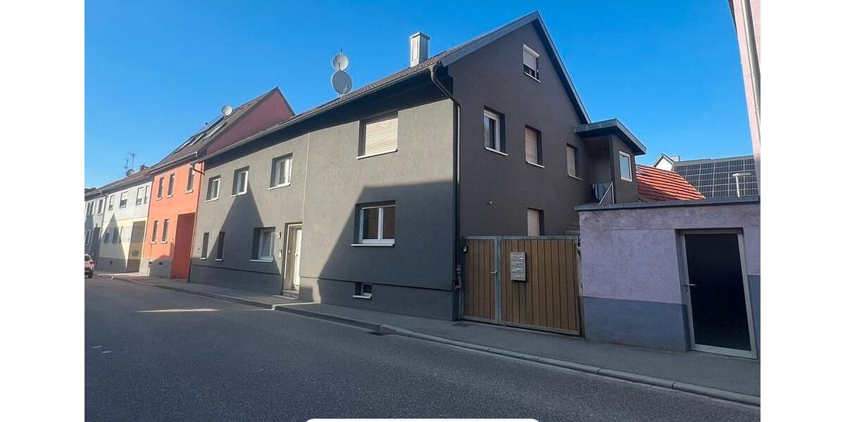 Mehrfamilienhaus, Wohnhaus Kraichtal - 12 Zimmer, 327 m&sup2;, 529.000&euro; | Angebot:26043892