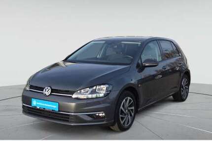 VW Golf 21.586 km 16.880 &euro; Darmstadt 64295