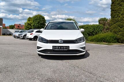 VW Golf 92.401 km 17.900 &euro; Wörth 85457