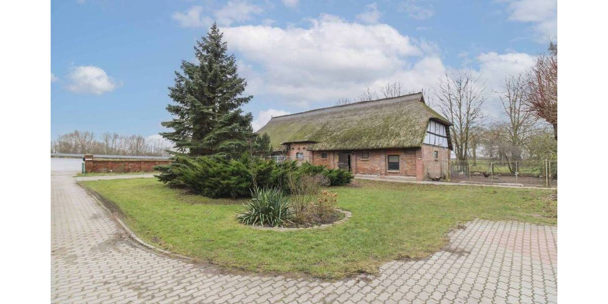 Einfamilienhaus Süderholz Behnkenhagen - 8 Zimmer, 275.000&euro; | Angebot:26790878