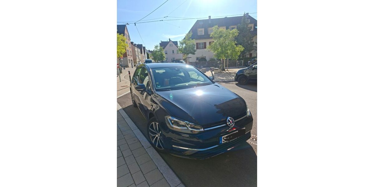 VW Golf 137.000 km 14.700 &euro; Stuttgart 70186