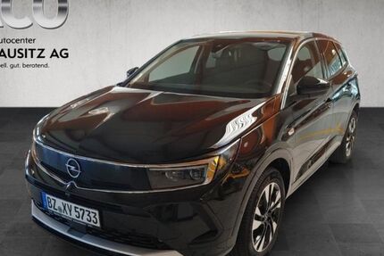 Opel Grandland (X) 7.490 km 31.850 € Löbau 02708