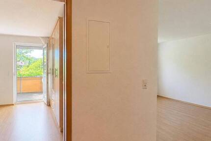 Wohnung Ludwigsburg Eglosheim - 2 Zimmer, 60 m&sup2;, 800&euro; | Angebot:26686979