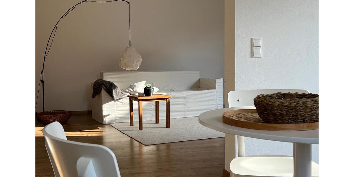 Erdgeschoßwohnung Geisenhausen - 3 Zimmer, 104 m&sup2;, 1.350&euro; | Angebot:25404604