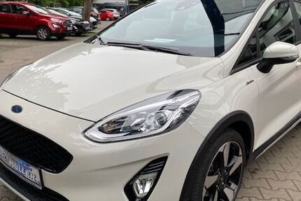 Ford Fiesta 51.000 km 17.450 € Berlin 13127