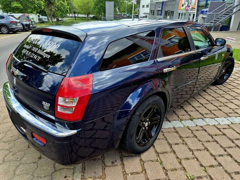 300C