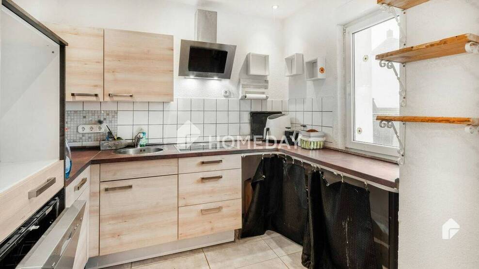 Ihr neues Zuhause: Doppelhaushälfte mit Garten und Platz für die Familie in Leuna 4 zimmer