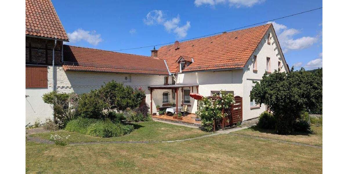 Viel Platz in und um das Haus 9 zimmer