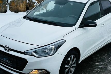 Hyundai i20 100.000 km 8.499 &euro; Olpe 57462