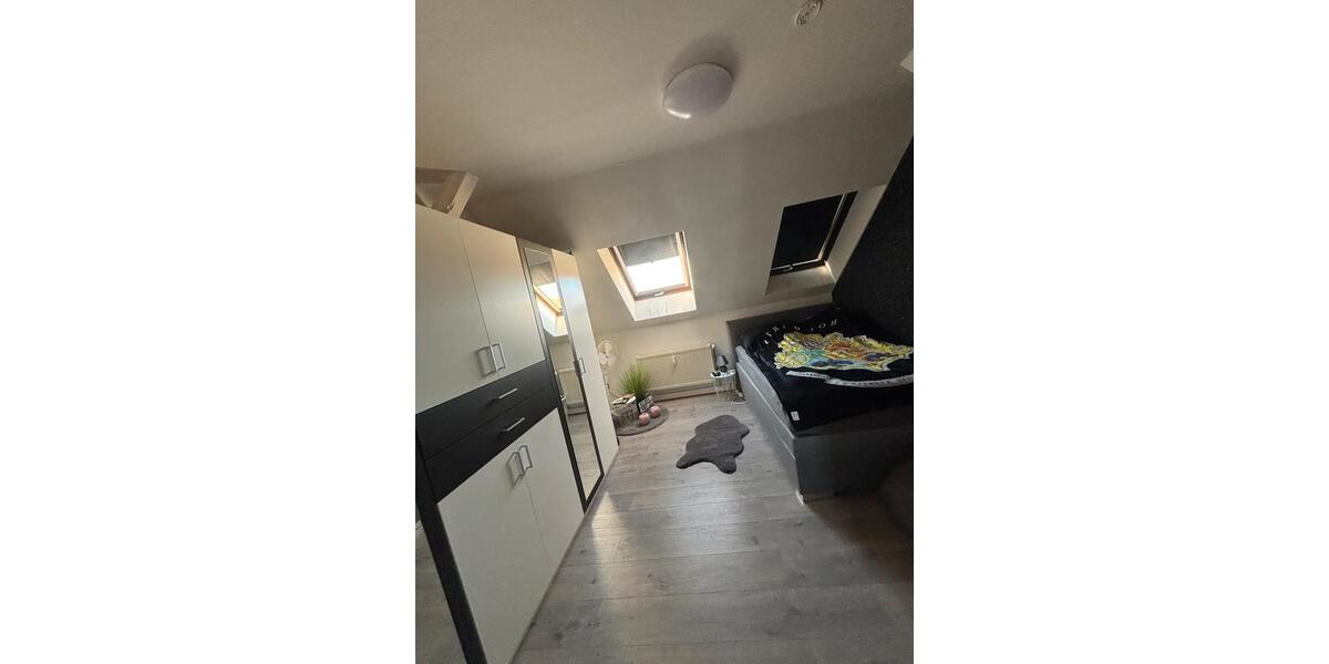 Dachgeschoßwohnung Stendal - 2 Zimmer, 64 m&sup2;, 600&euro; | Angebot:26037455