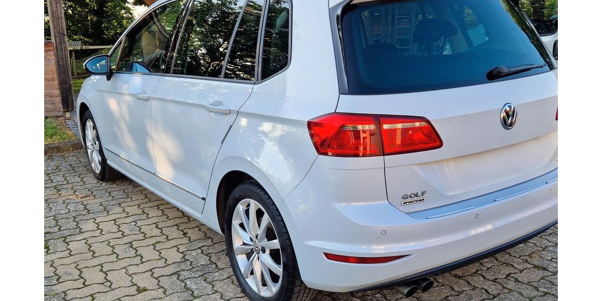 VW Golf Sportsvan 39.400 km 16.000 &euro; Arnstein 97450
